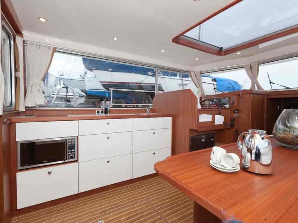 Boat picture 12