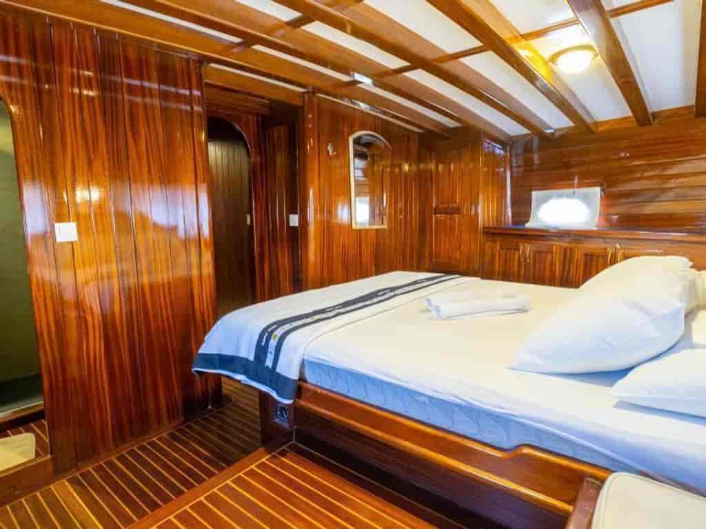 Boat picture 12