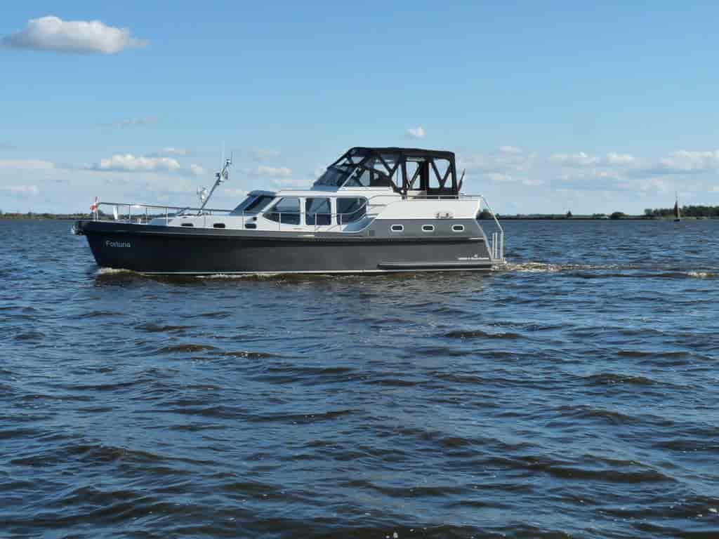 Boat picture 10