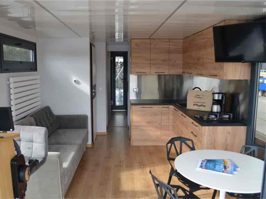 Boat picture 13