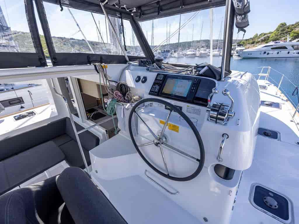 Boat picture 12