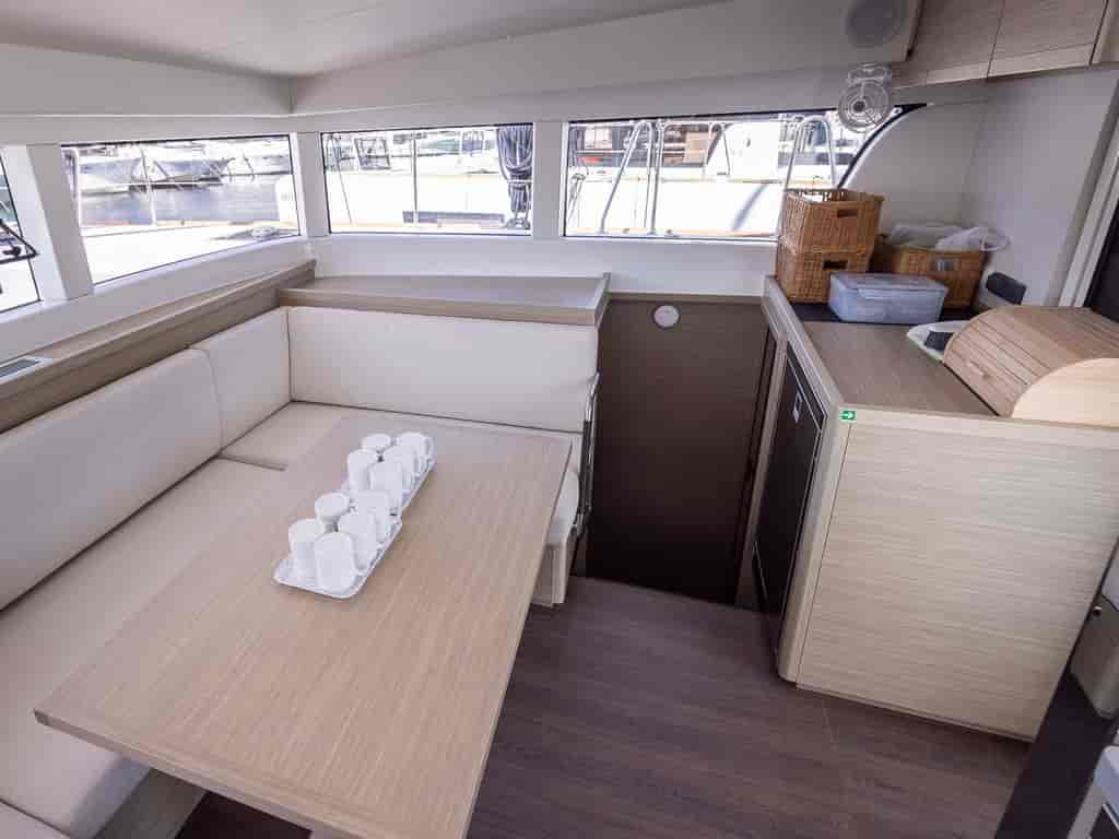Boat picture 13