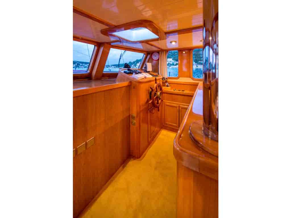 Boat picture 12