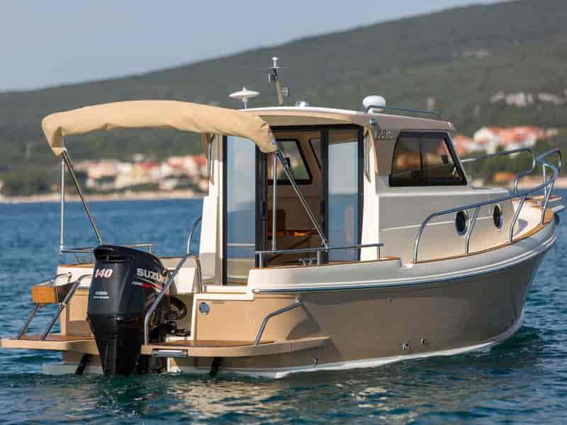 Boat picture 1