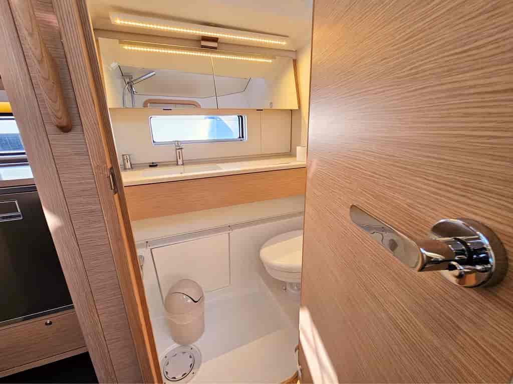 Boat picture 17
