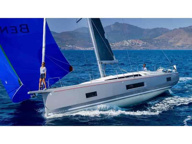 Photo of ILIA, image 1 of 5