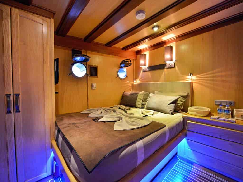 Boat picture 7