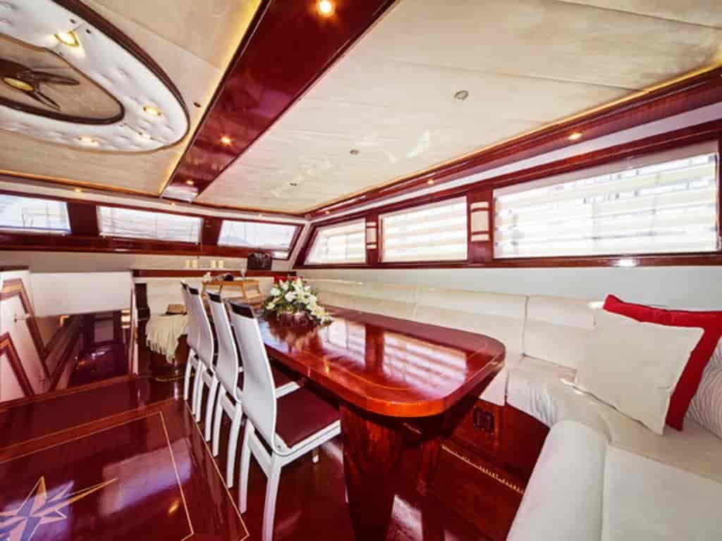 Boat picture 16