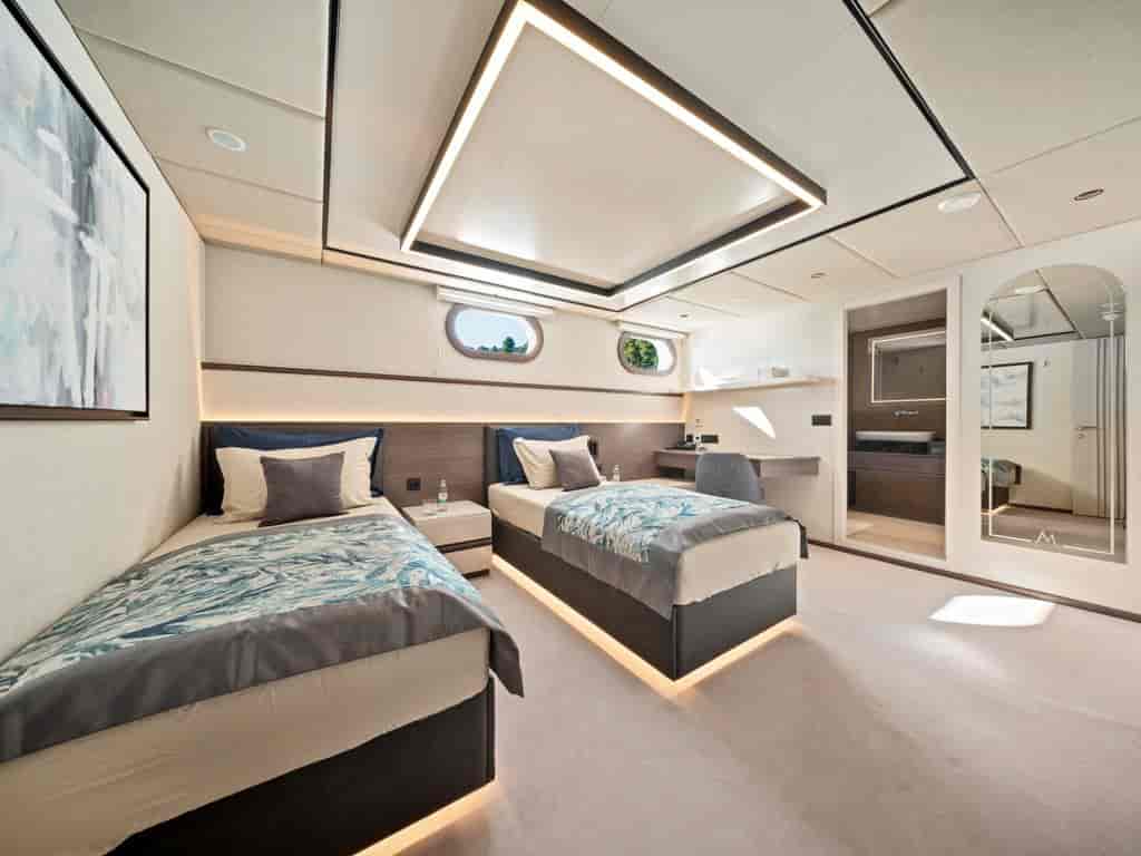 Boat picture 75