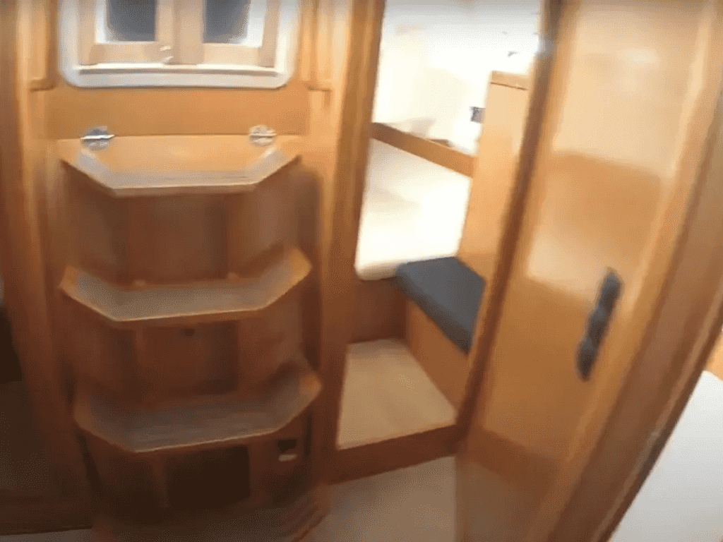 Boat picture 12