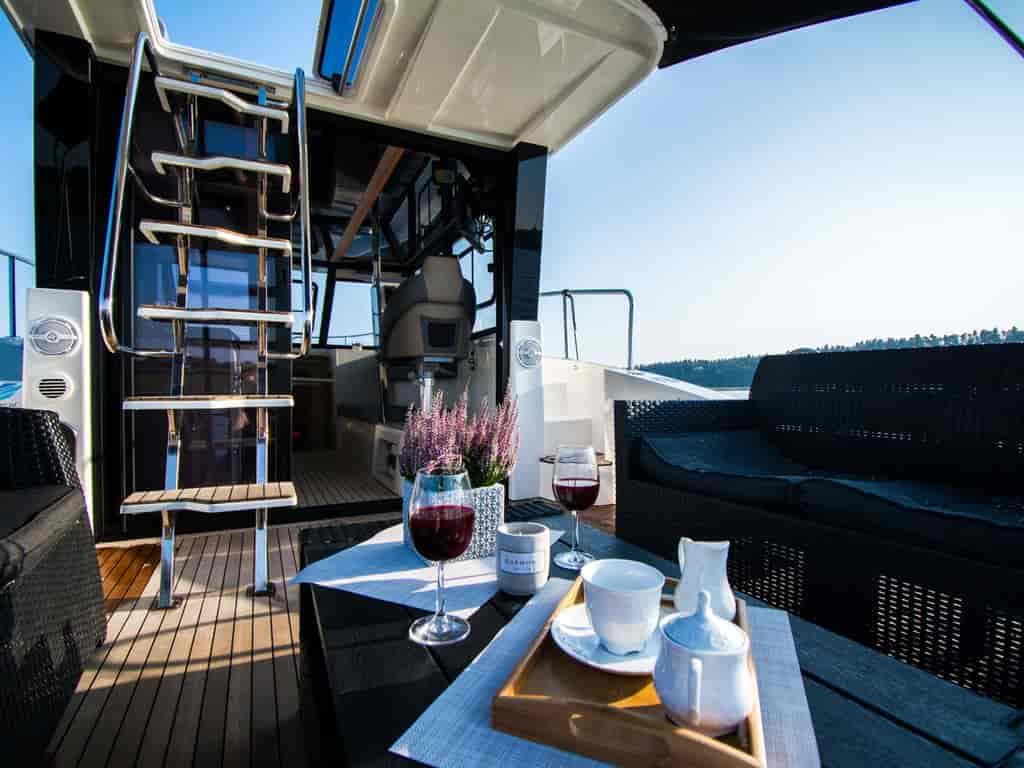 Boat picture 9