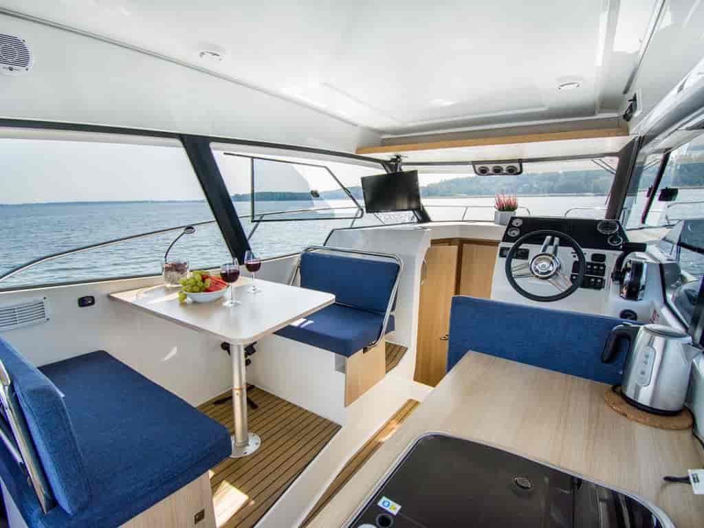 Boat picture 13