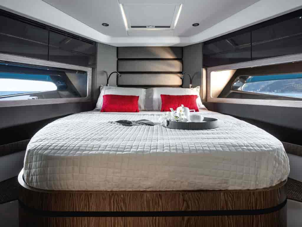 Boat picture 13