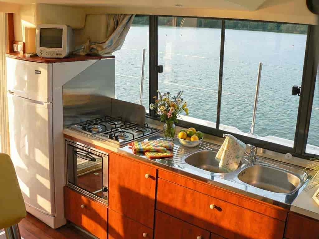 Boat picture 4