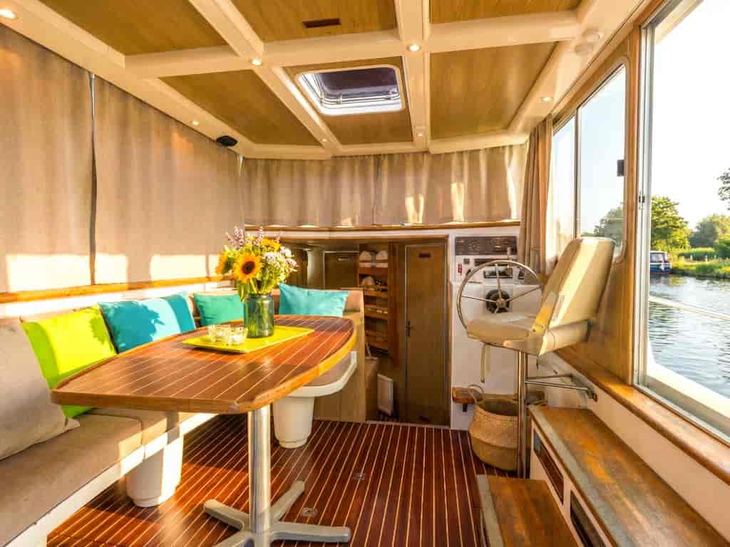Boat picture 4