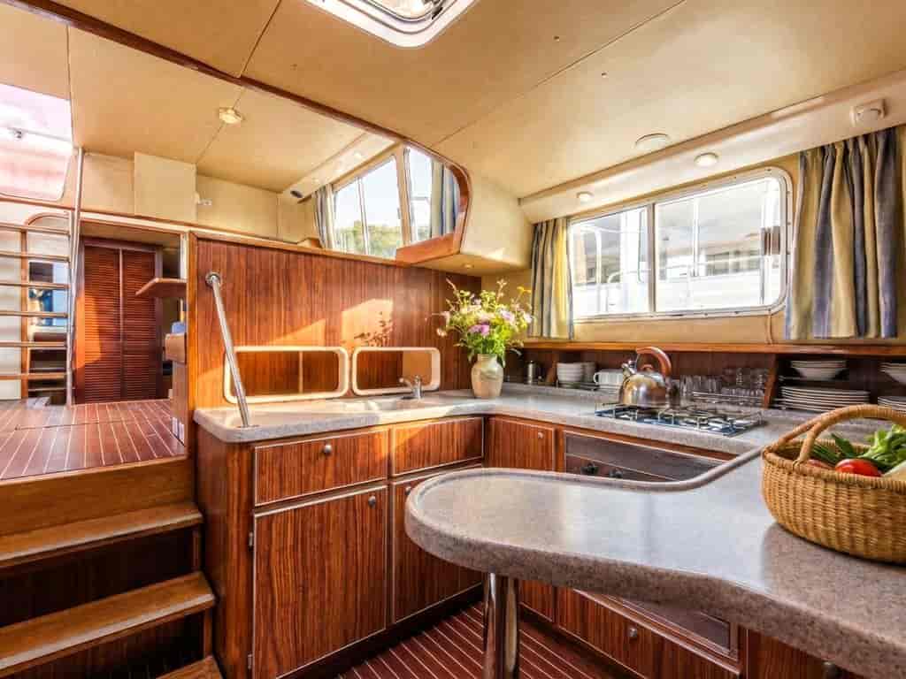 Boat picture 4