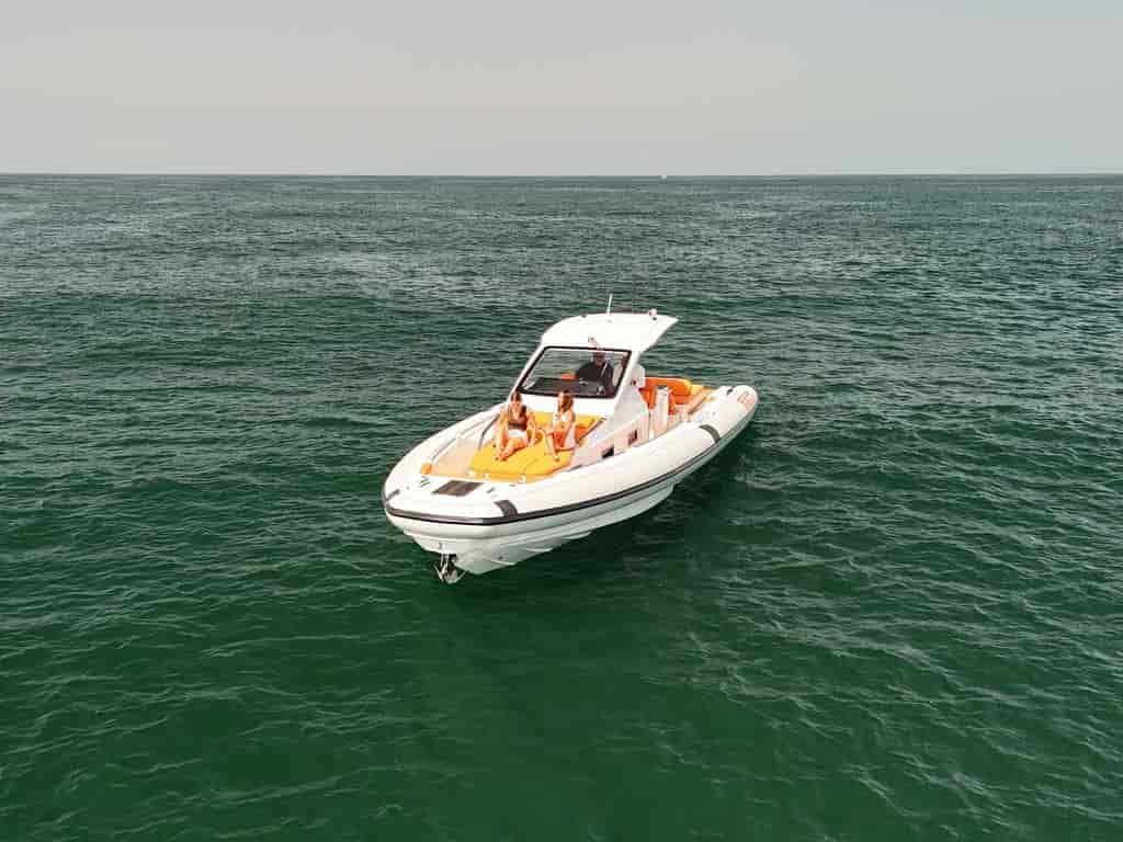 Boat picture 9
