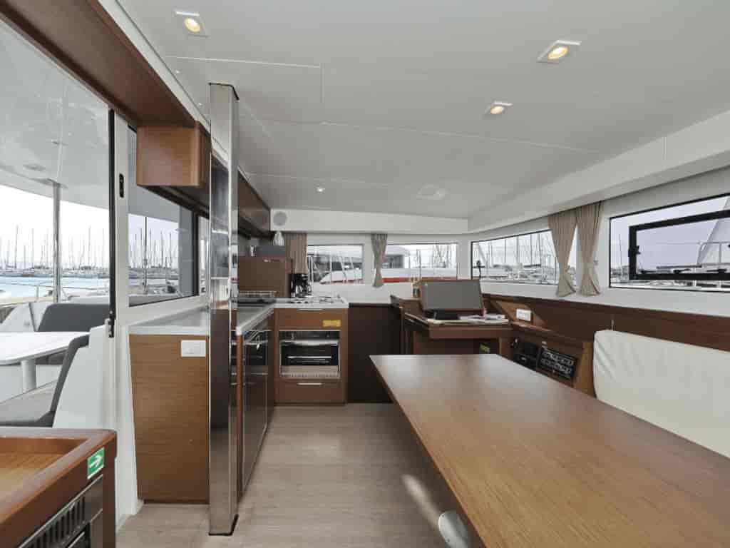 Boat picture 18