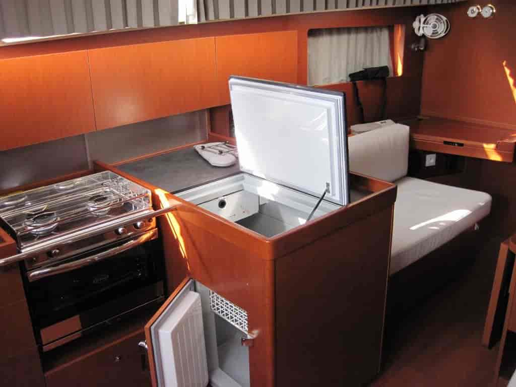 Boat picture 13