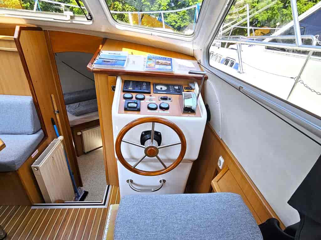 Boat picture 13