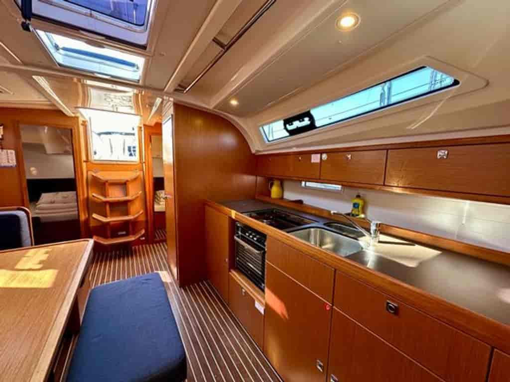 Boat picture 4