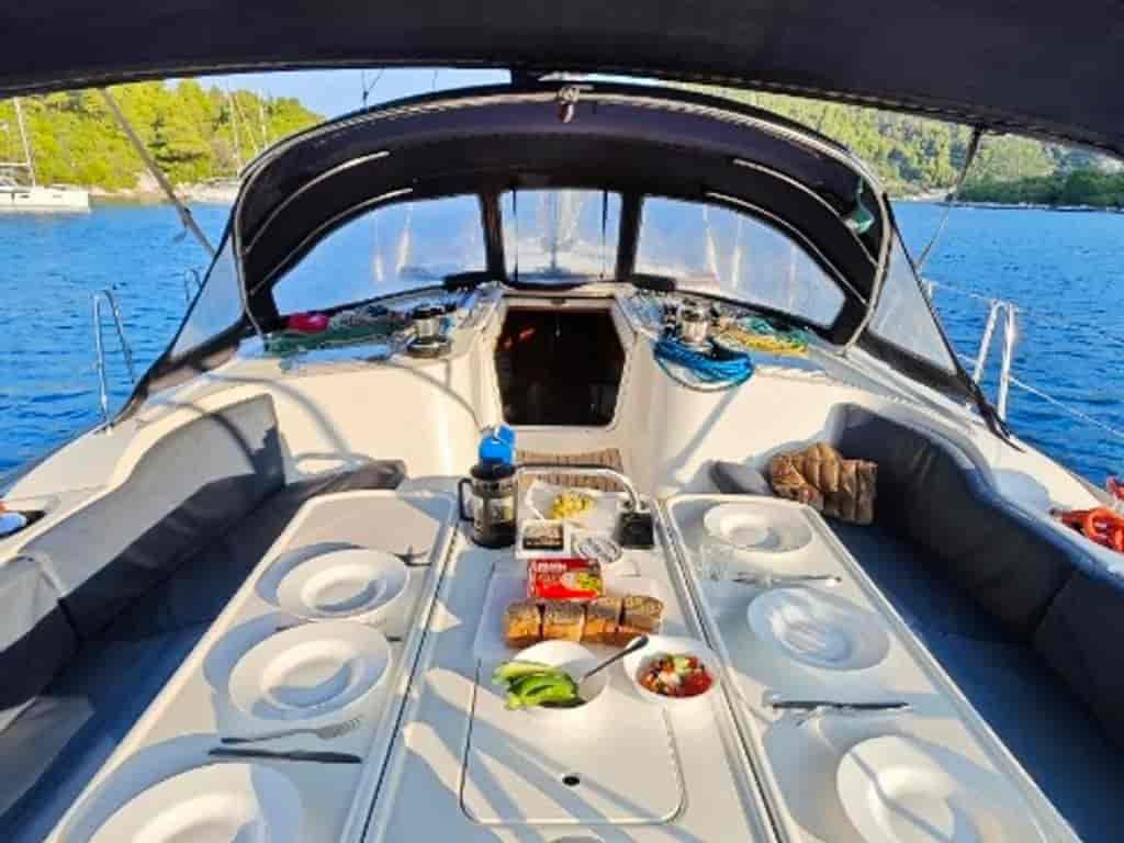 Boat picture 17