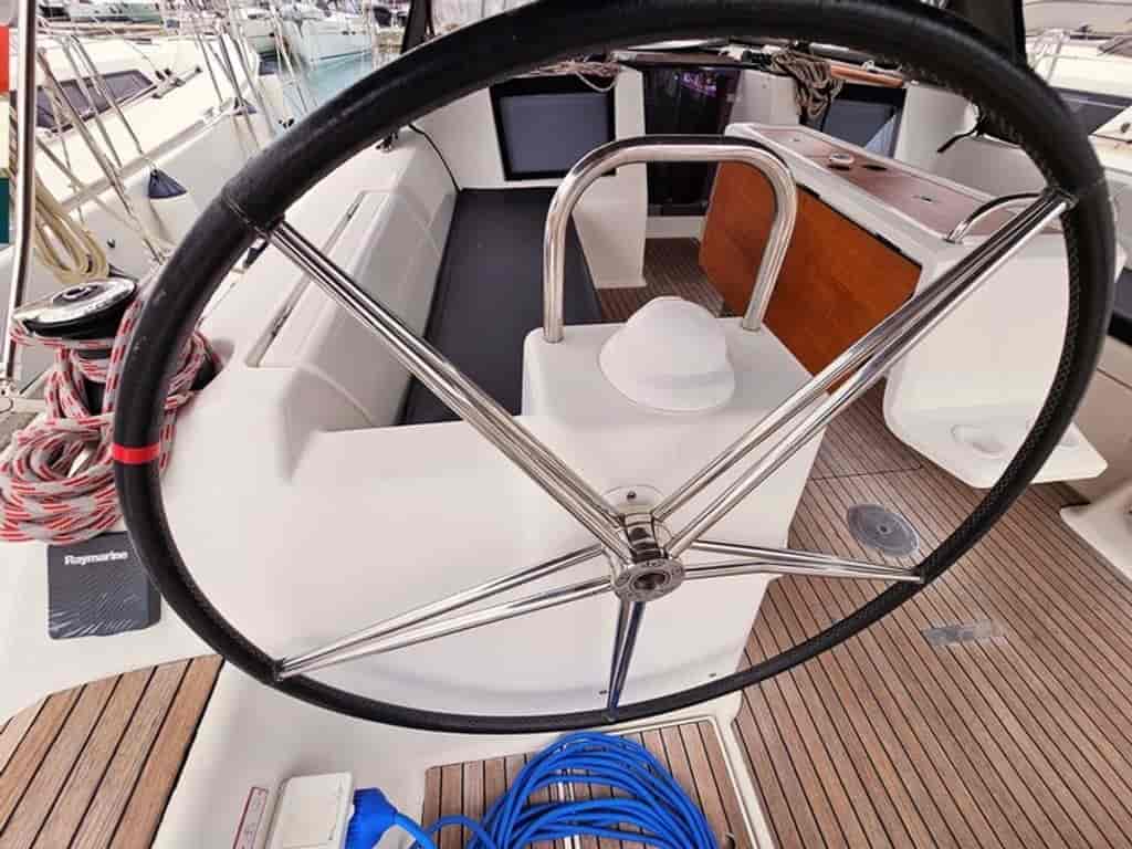 Boat picture 9