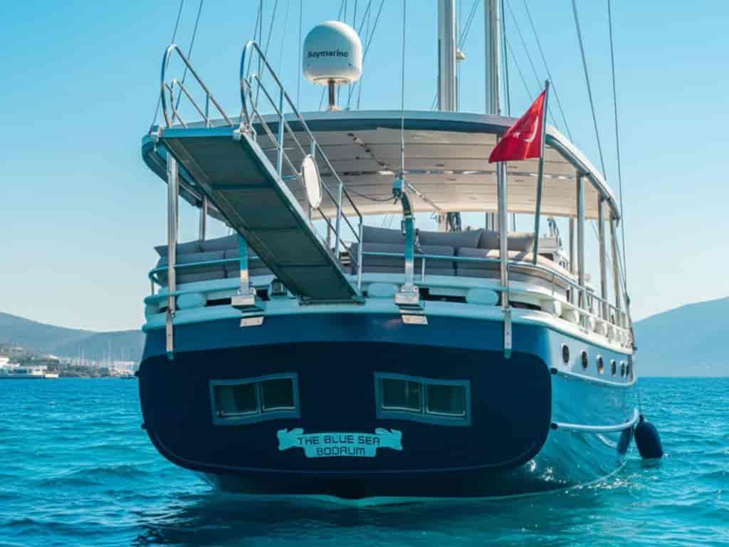 Boat picture 5