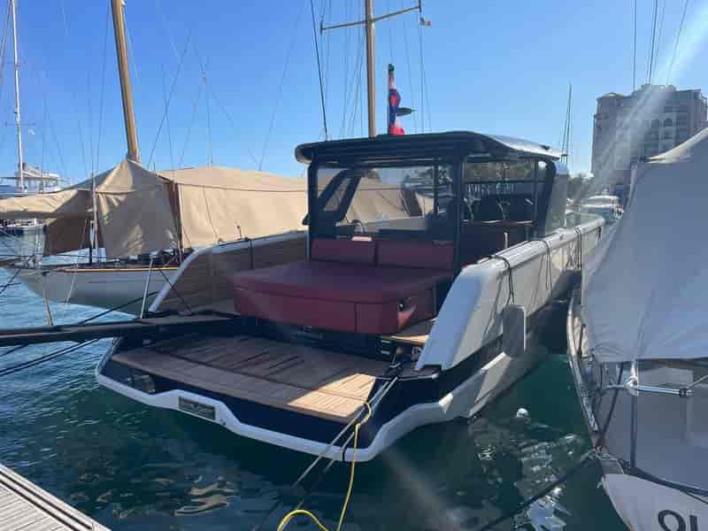 Boat picture 1
