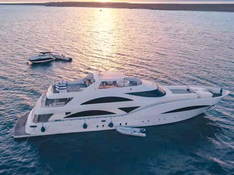 Boat picture 1