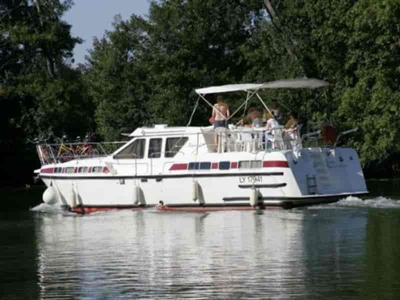 Boat picture 1