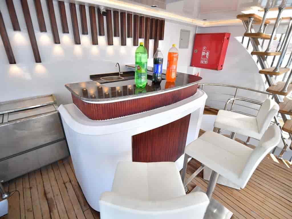 Boat picture 4