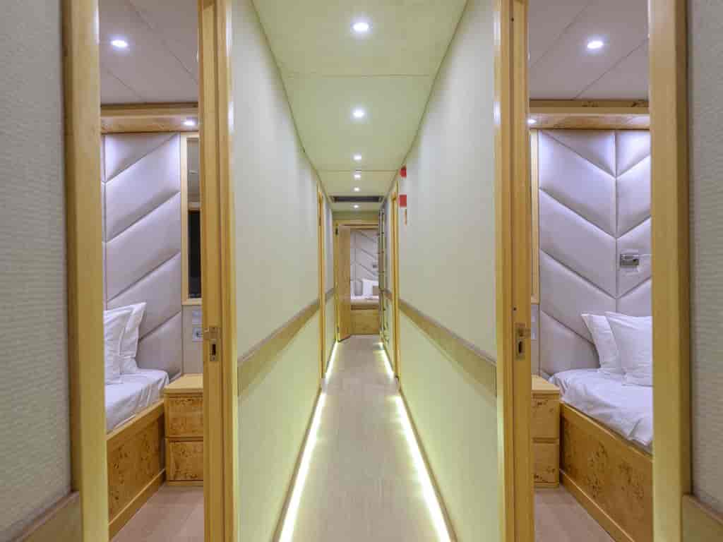 Boat picture 30
