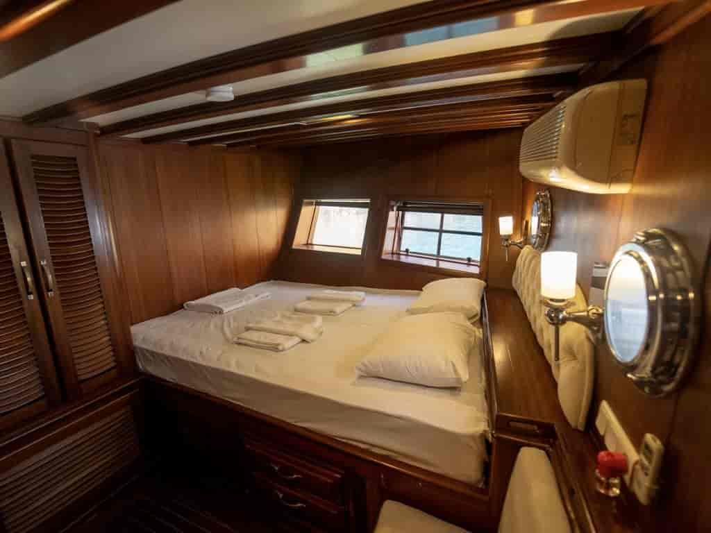 Boat picture 13