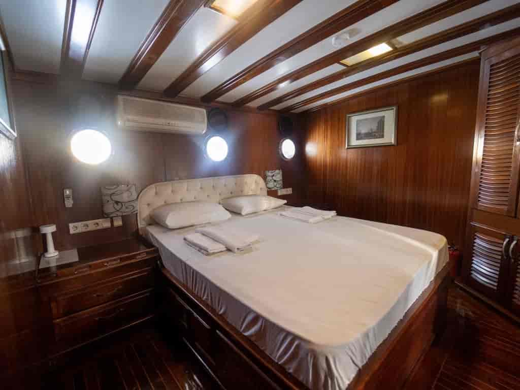 Boat picture 7