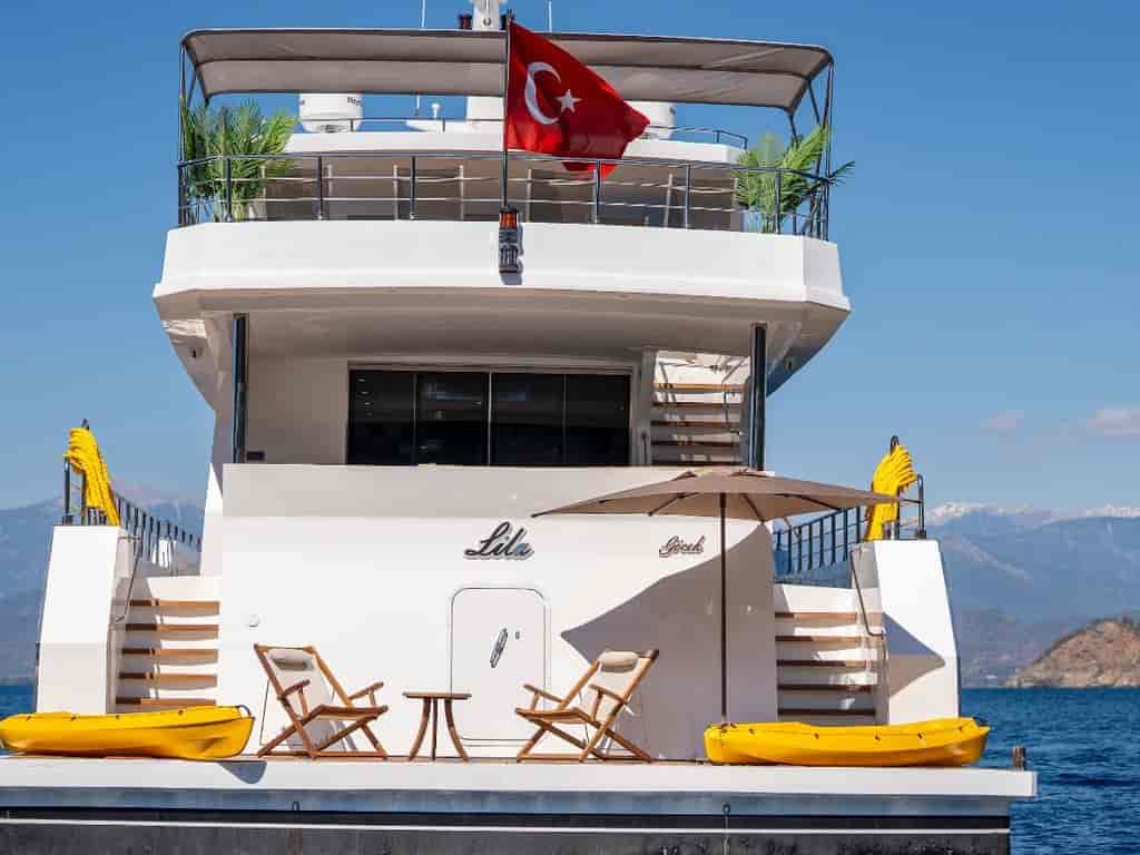 Boat picture 16