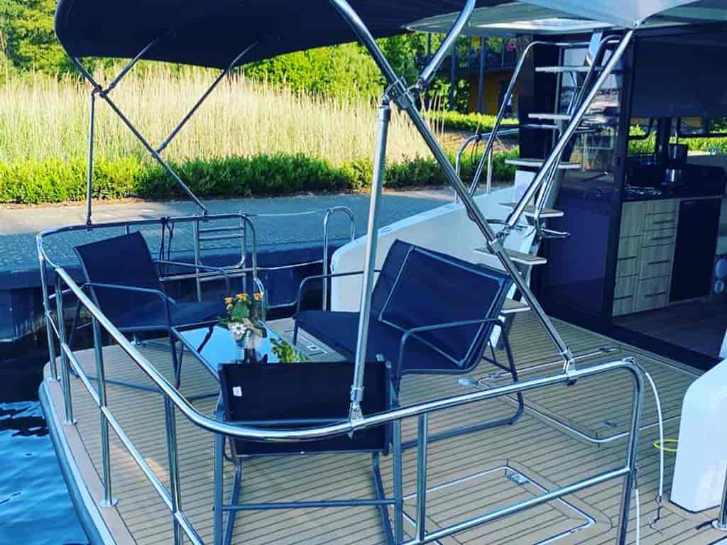 Boat picture 10