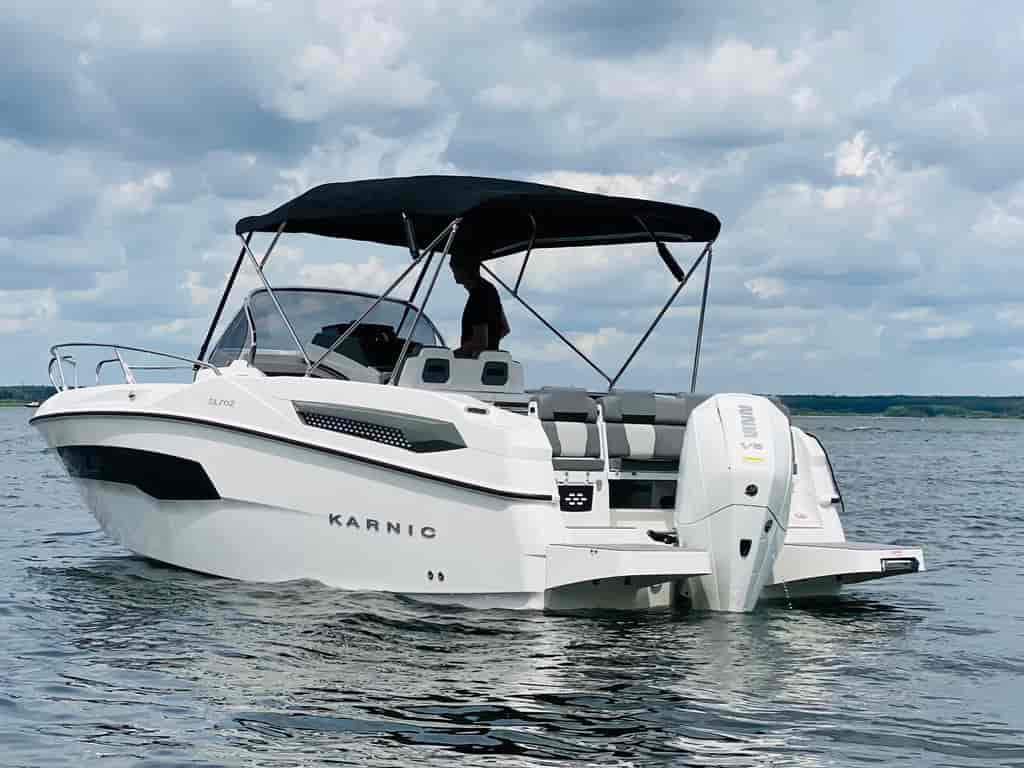 Boat picture 9