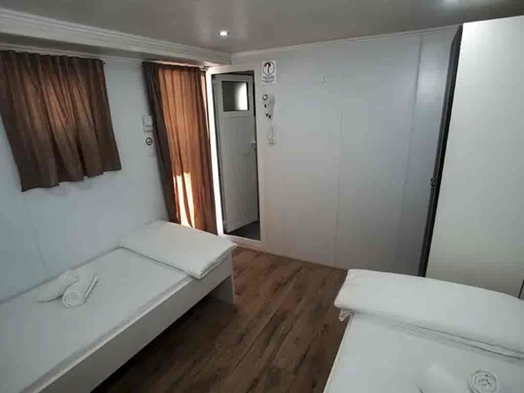 Boat picture 3