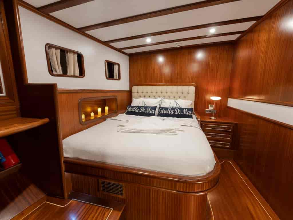 Boat picture 2