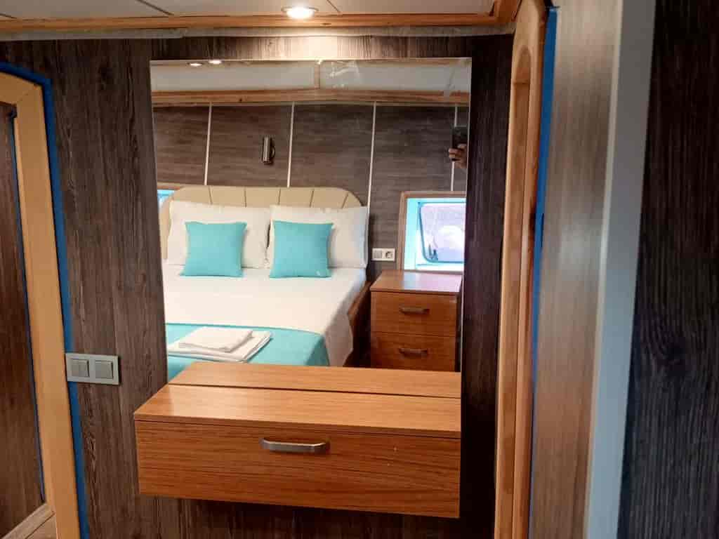 Boat picture 18