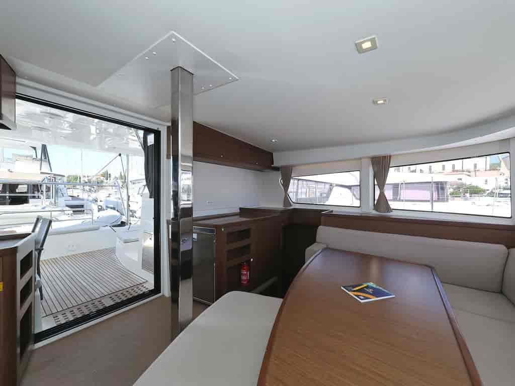 Boat picture 14