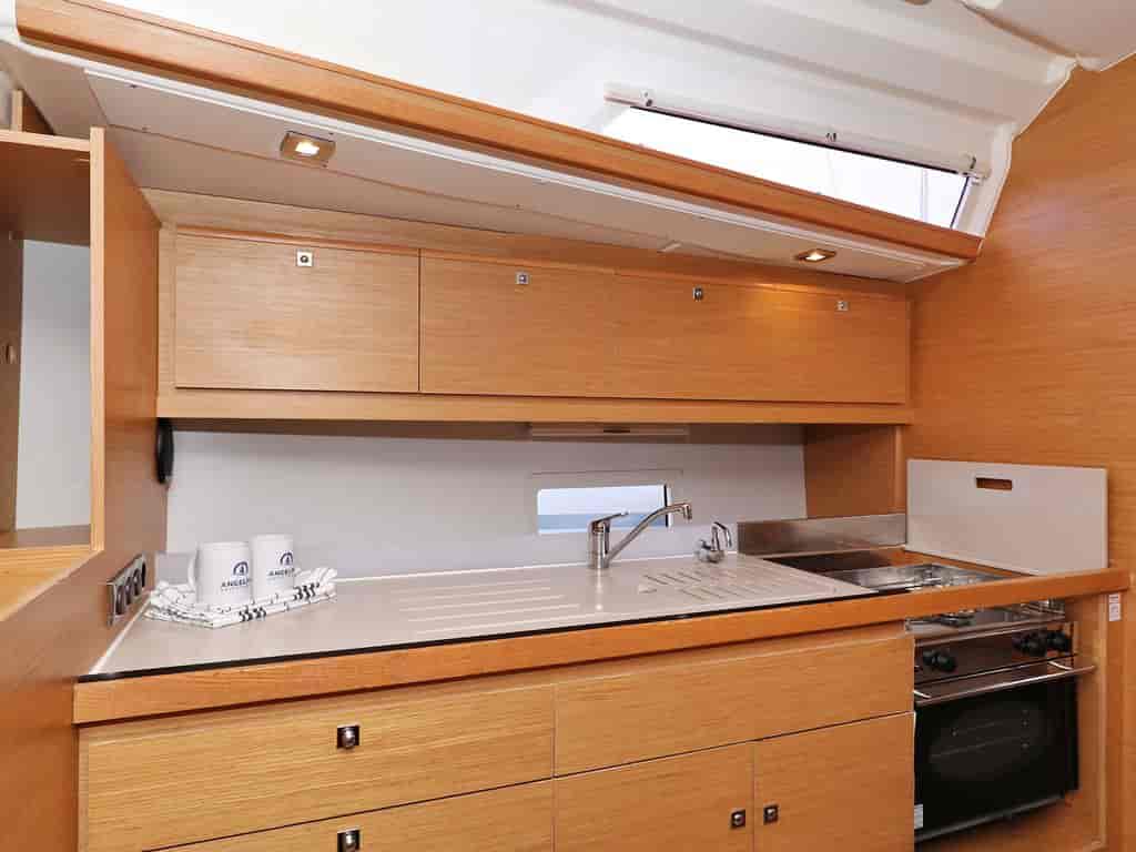 Boat picture 19