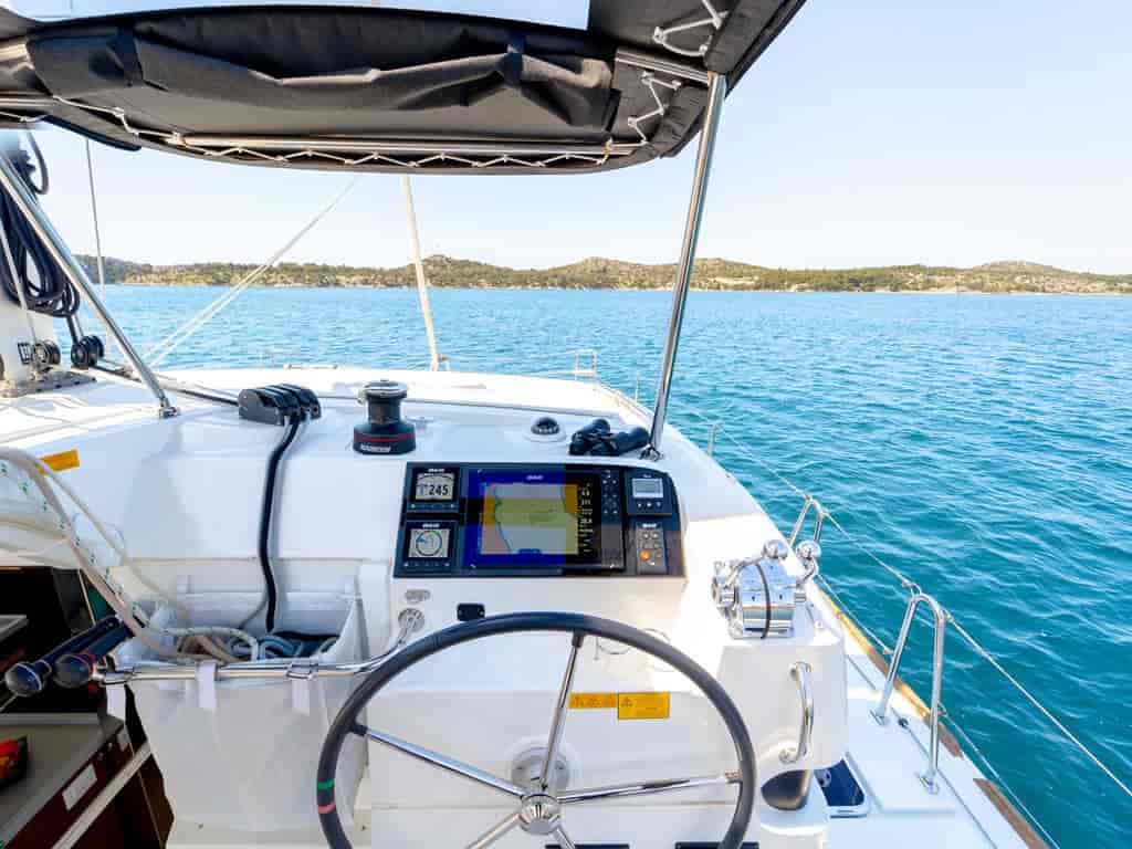 Boat picture 9