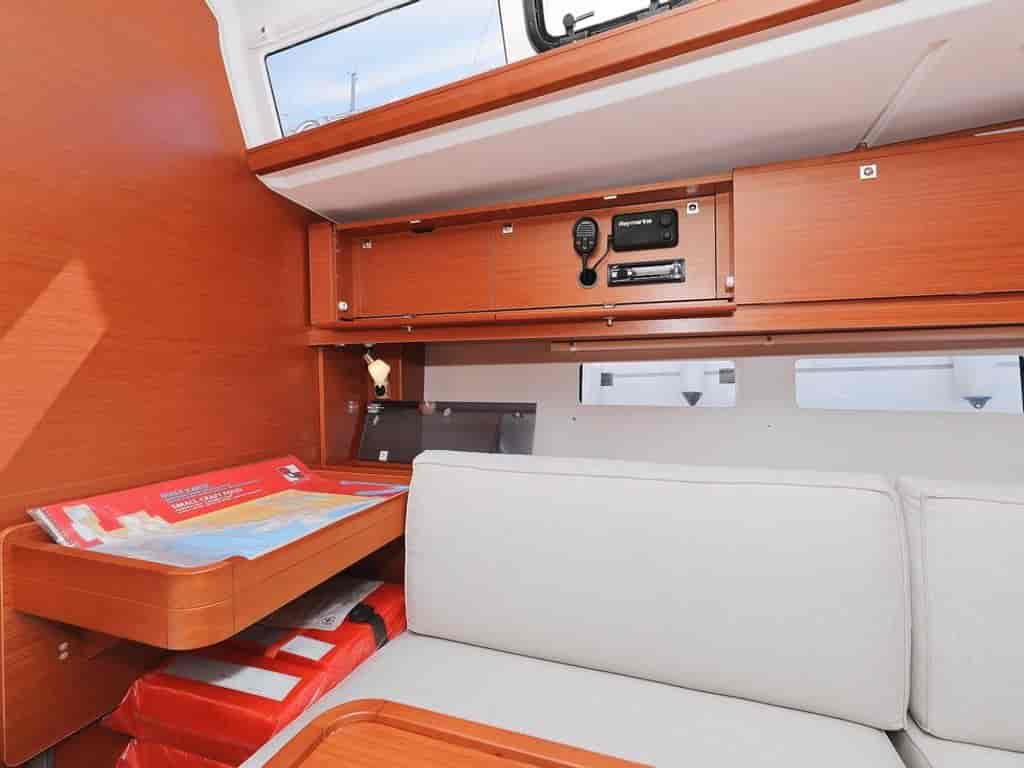 Boat picture 17