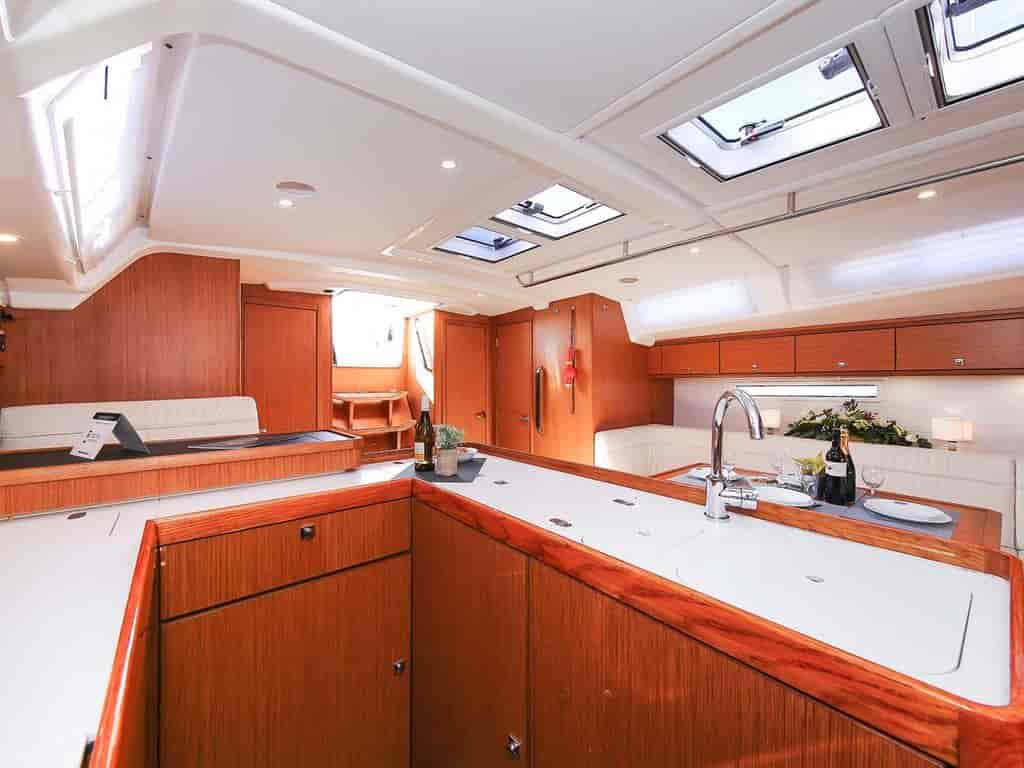 Boat picture 9