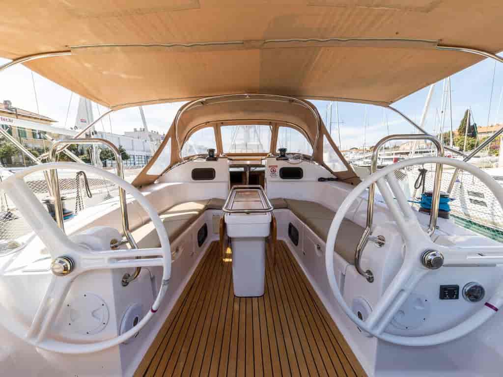 Boat picture 9