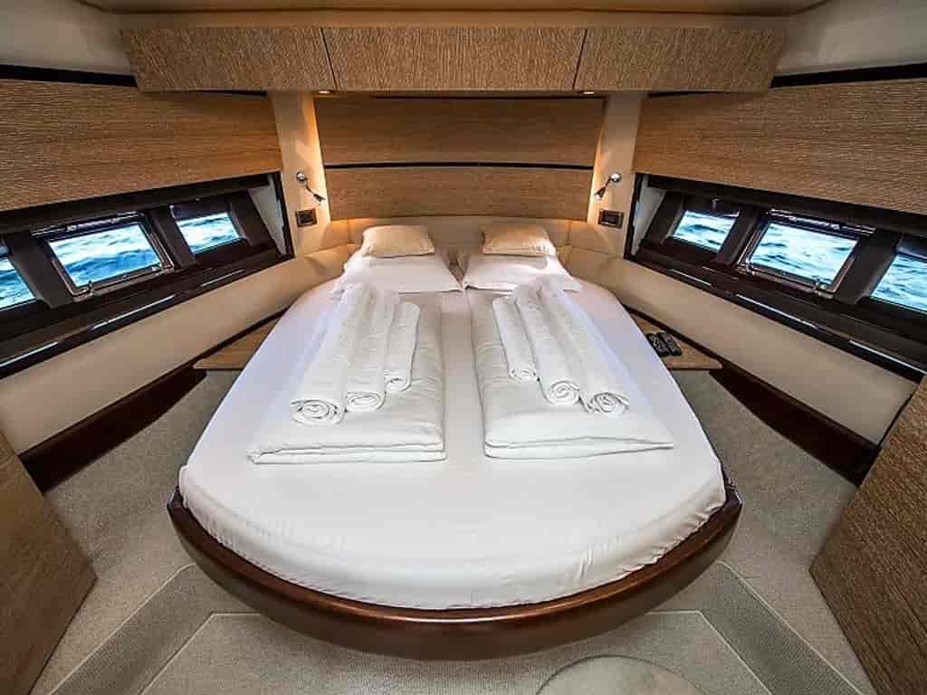 Boat picture 13