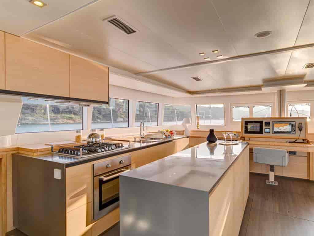 Boat picture 9