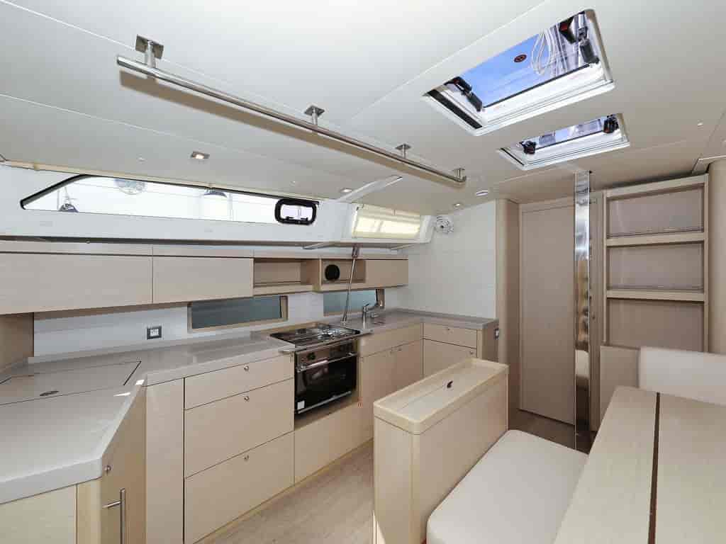 Boat picture 16